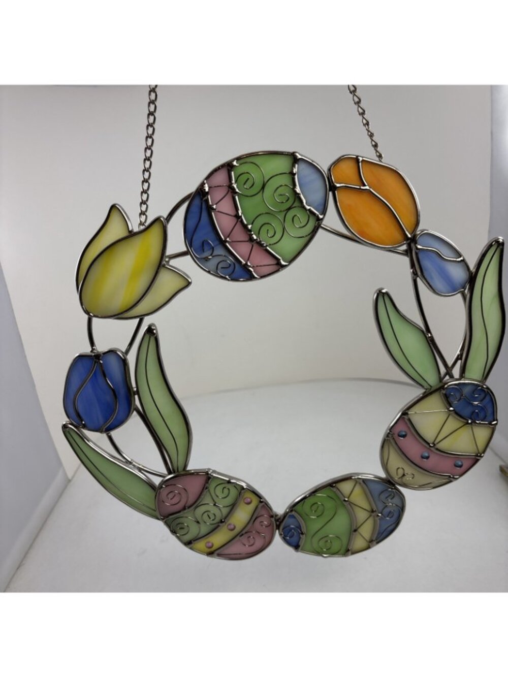 Stained Glass Easter Egg Tulip Wreath Hanging Suncatcher - Picture 7 of 7